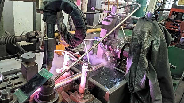 不銹鋼焊管使用過程中如何保養(yǎng)？